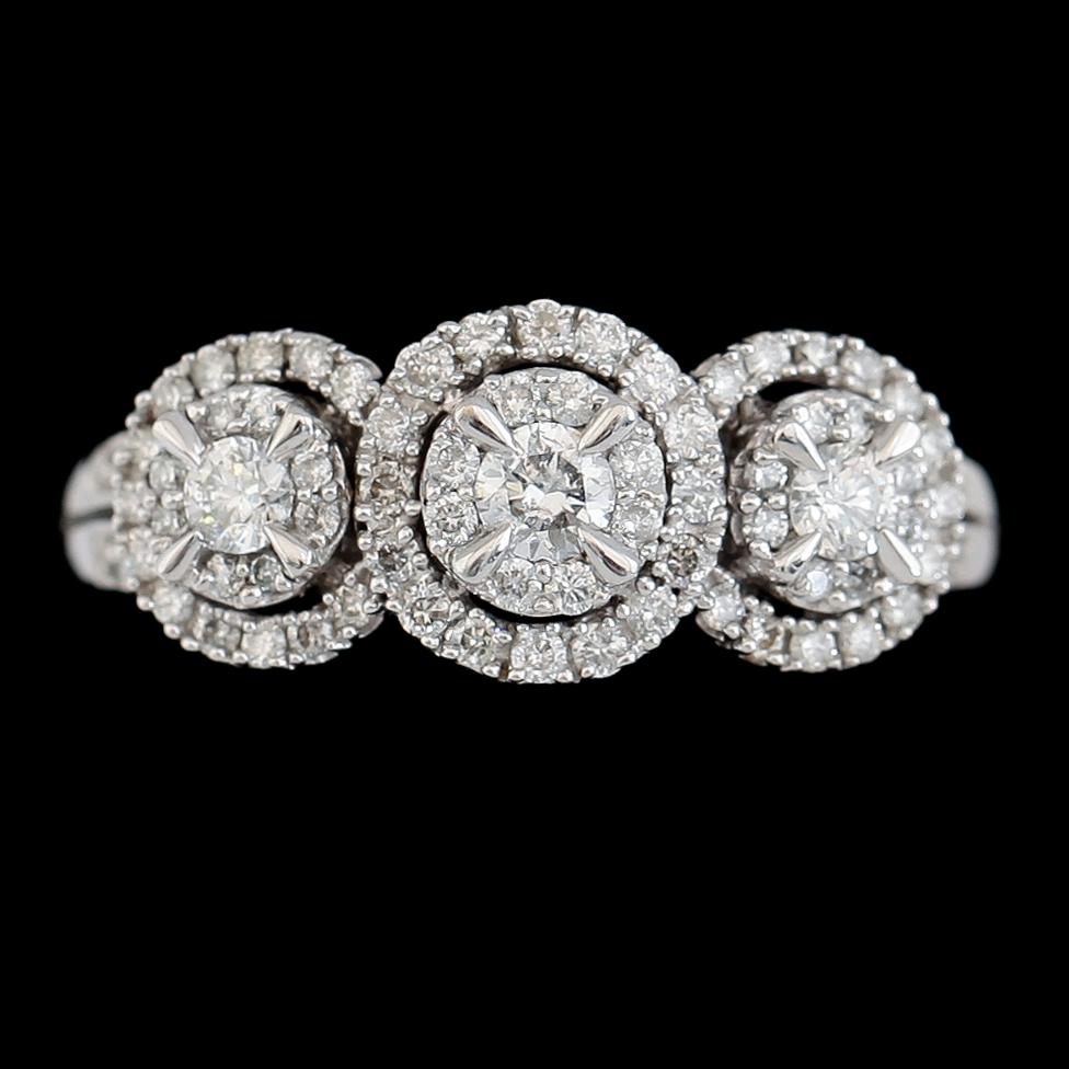 RING, 10K vitguld, briljantslipade diamanter tot ca 0.75 ct.