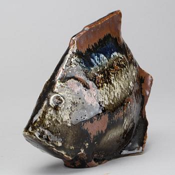 CARL-HARRY STÅLHANE, stoneware, figurin and two ashtrays. Rörstrand.