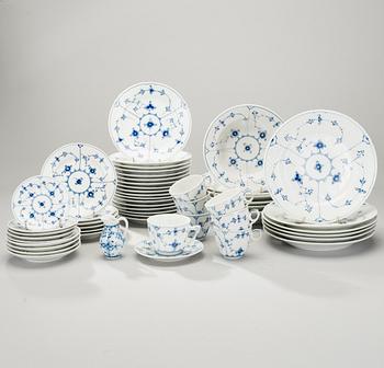 SERVISDELAR, 52 delar, porslin, Bing & Gröndahl, Royal Copenhagen 1900-tal.