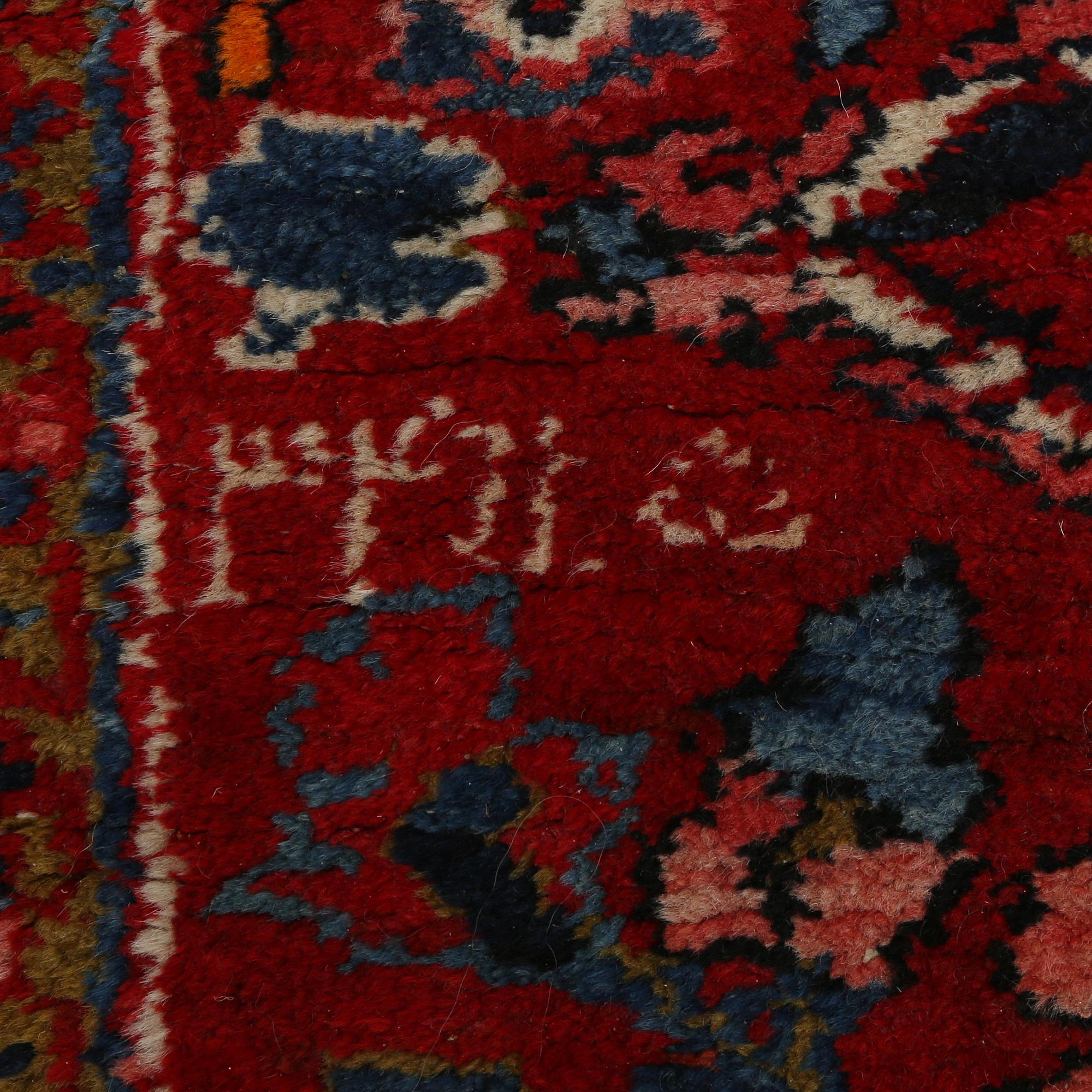 GALLERIMATTA, Iran, old/semiantik, bär datering och signatur, 440 x 122 cm.