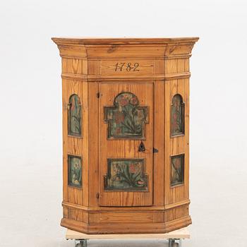 Corner hanging cabinet, dated 1782.