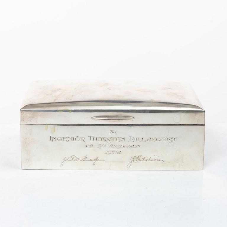 Karl Anderson, Cigar box, silver, Stockholm 1920.
