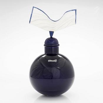 Inkeri Leivo, Konstkeramik, "Blue Velvet" osignerad.