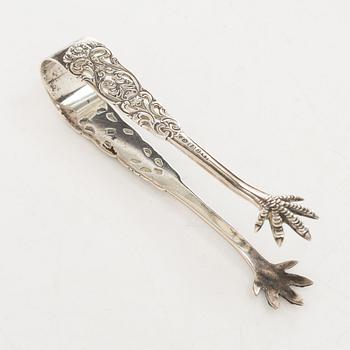 A Swedish silver sugar box, mark of Nils Leonard Dahlström & Co, Örebro 1921.