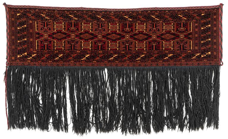 Antik Saryk Torba, part silk, ca 139 x 38 cm.