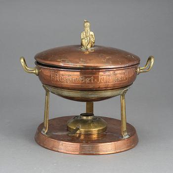 GLÖGGRYTA, koppar, tenn samt mässing, Gustav Eriksson, Eskilstuna, jugend, tidigt 1900-tal.