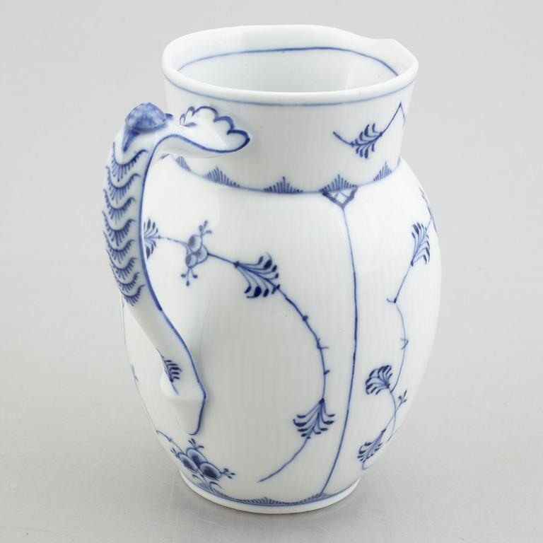 A 'Blue fluted plain' / 'Musselmalet' porcelain jug, Royal Copenhagen, model 161, 1920's/30's.