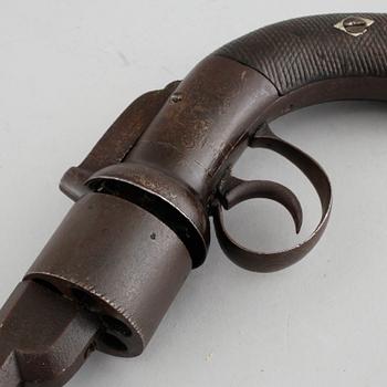 REVOLVER, troligen England, omkring 1800-talets mitt.