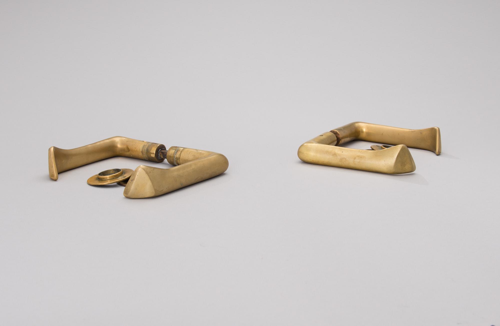 A PAIR OF DOOR HANDLES, manufacturer Viljo Hirvonen, Valaistustyö, 1950s.