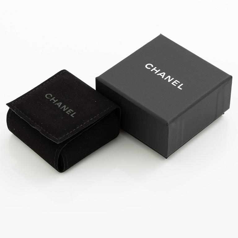 Chanel, örhängen, 2015.