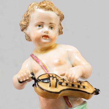 A Meissen porcelain figure of a boy, 18th century.