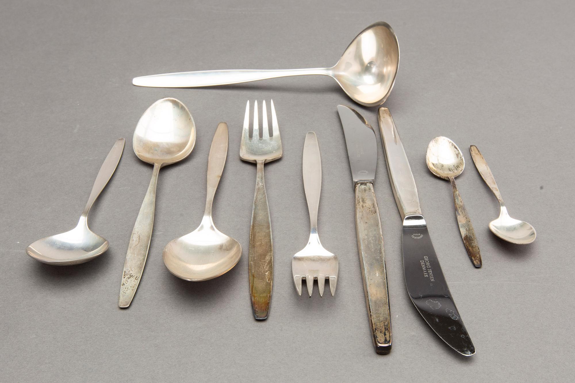 TIAS ECKHOFF, a set of 40 pcs of sterling silver and stainless steel 'Cypress' flatware, Georg Jensen, Copenhagen.