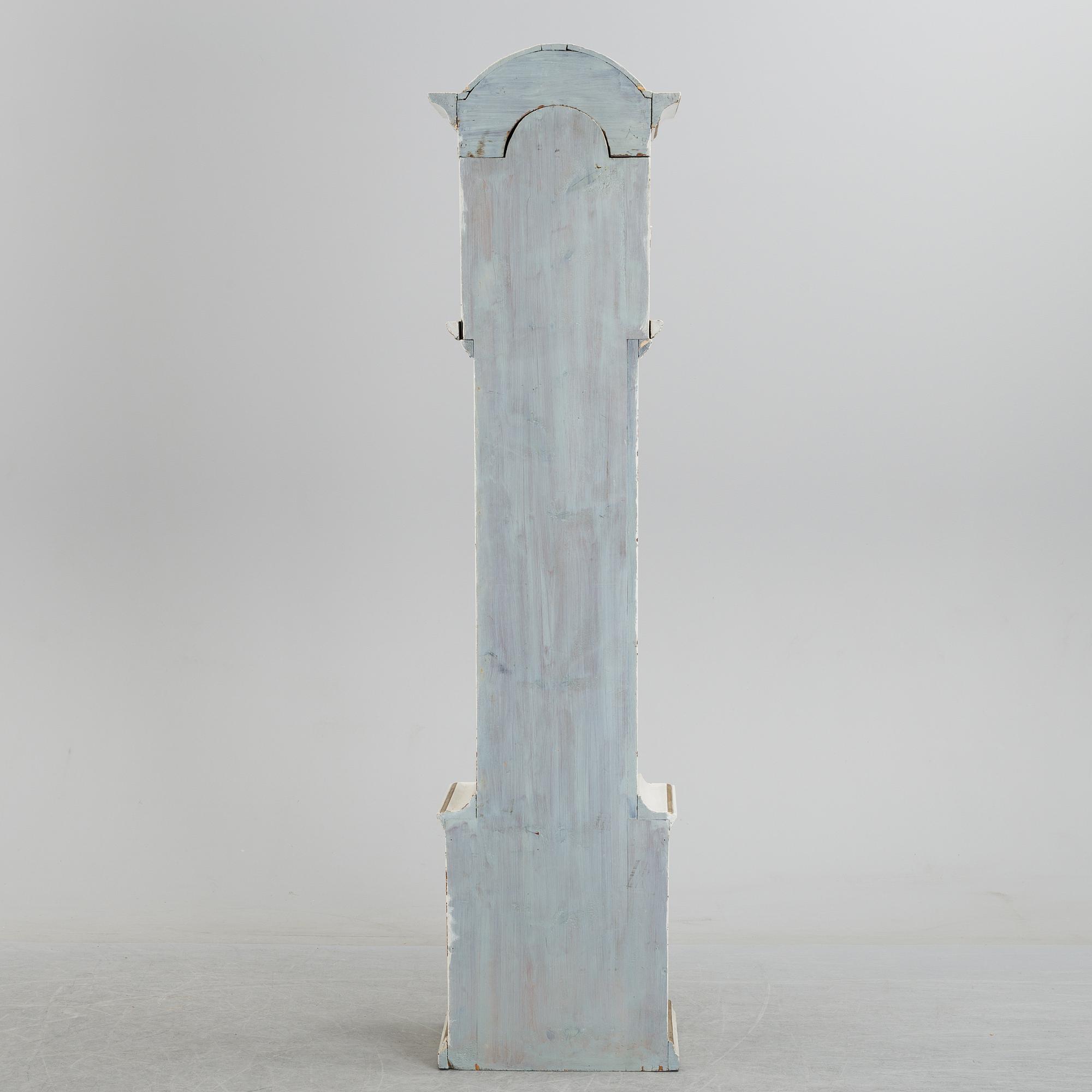 A LONGCASE CLOCK, late 18th / early 19th century.