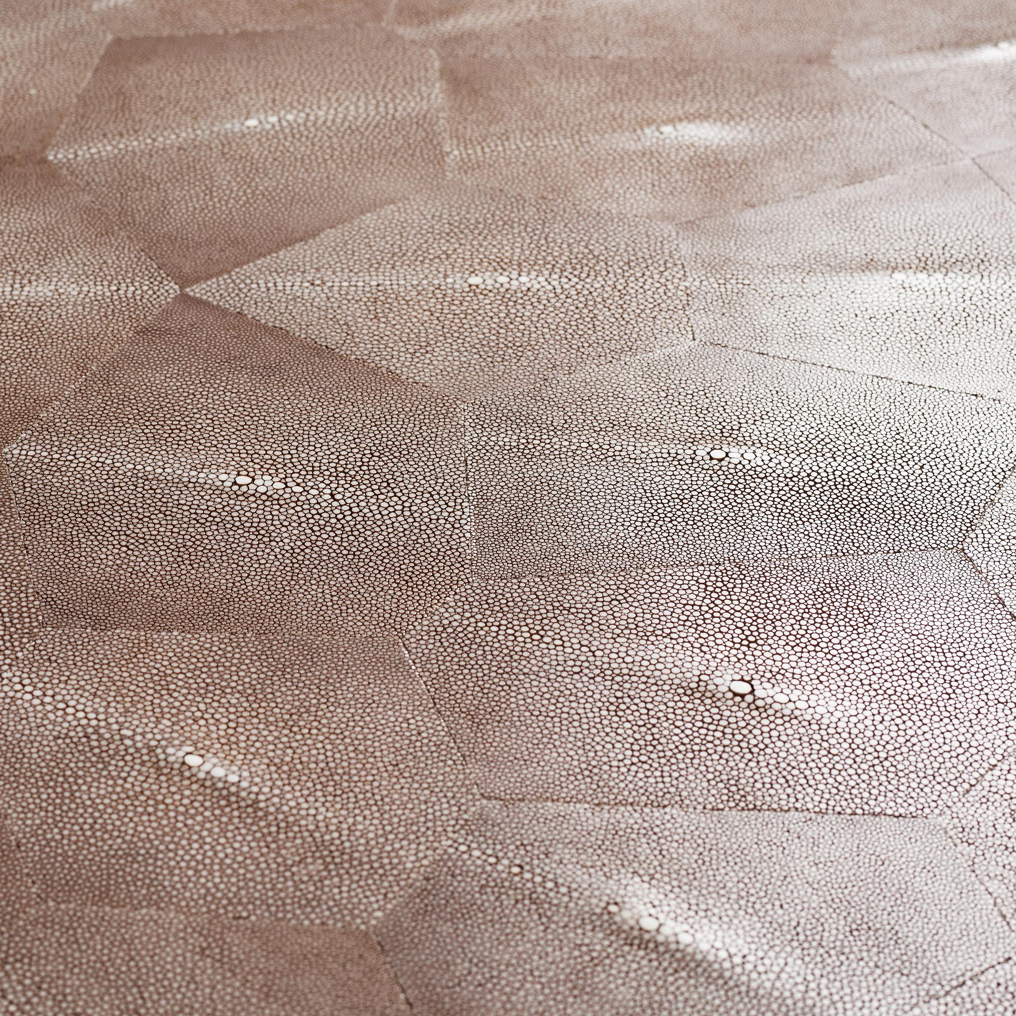Romeo Sozzi, a "Sumo", coffee table from the "The Sun Tales" Collection, Promemoria, 21st century.