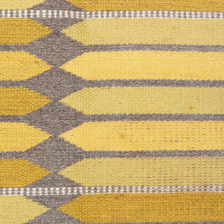A machine made carpet,  ”Skyttelgång”,  possibly by Ingrid Dessau, ca 290 x 193 cm.