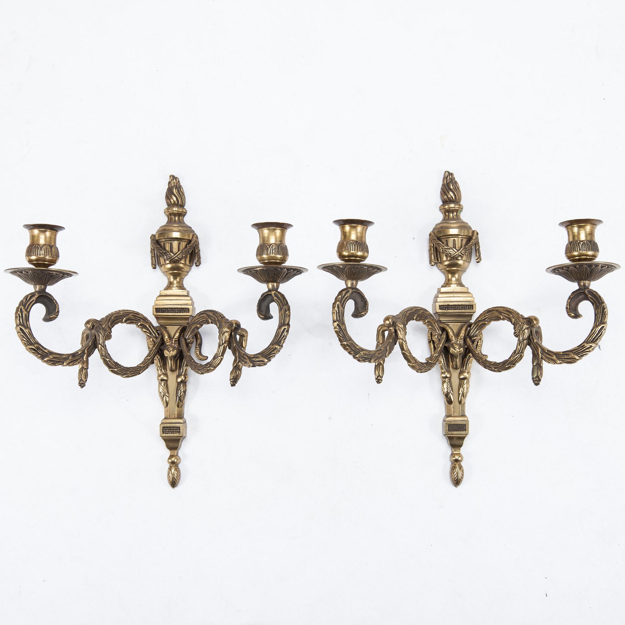 VÄGGAPPLIQUER, ett par, Louis XVI-stil, 1900-talets första hälft.