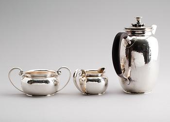 KAFFESERVIS, 3 delar, silver, Cohr, Danmark, 1900-talets första hälft. Vikt ca 1006 gram.