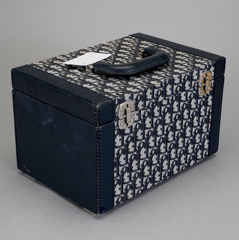 CHRISTIAN DIOR, beauty box.