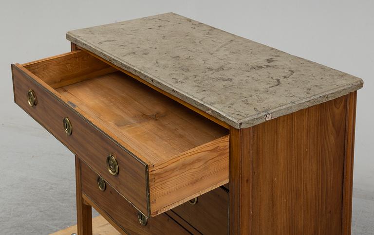 A Late Gustavian commode by Carl Gustaf Foltiern.