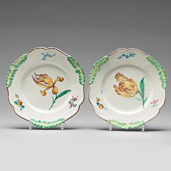 316. A pair of faience dinner plates, Reval, 18th Century.