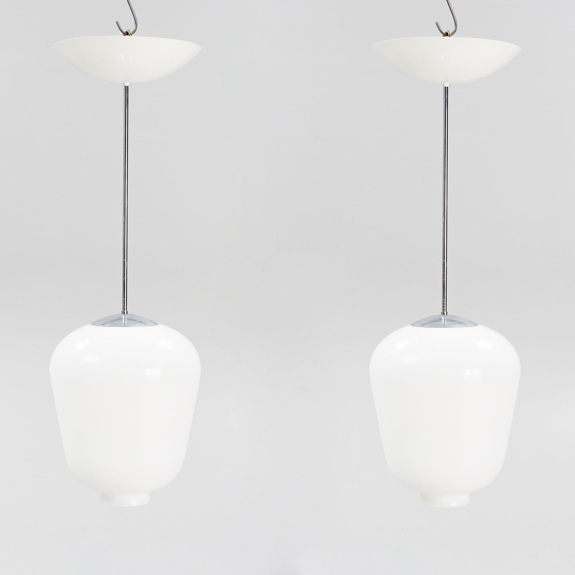 Taklampor, ett par, Zero, 1900-talets slut.