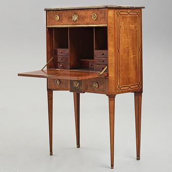 A Gustavian late 18th century secretaire.