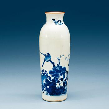 1872. A blue and white Transitional vase, 17th Century.