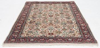 Carpet, oriental, approx. 236 x 150 cm.