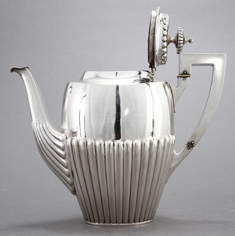 KAFFESERVIS, 3 delar, silver, empirstil, Stockholm, 1915. Vikt ca 1253 gr.