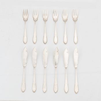 A set of twelve Jugend silver fish cutlery, Gebrüder Köberlin, Germany, early 20th century.