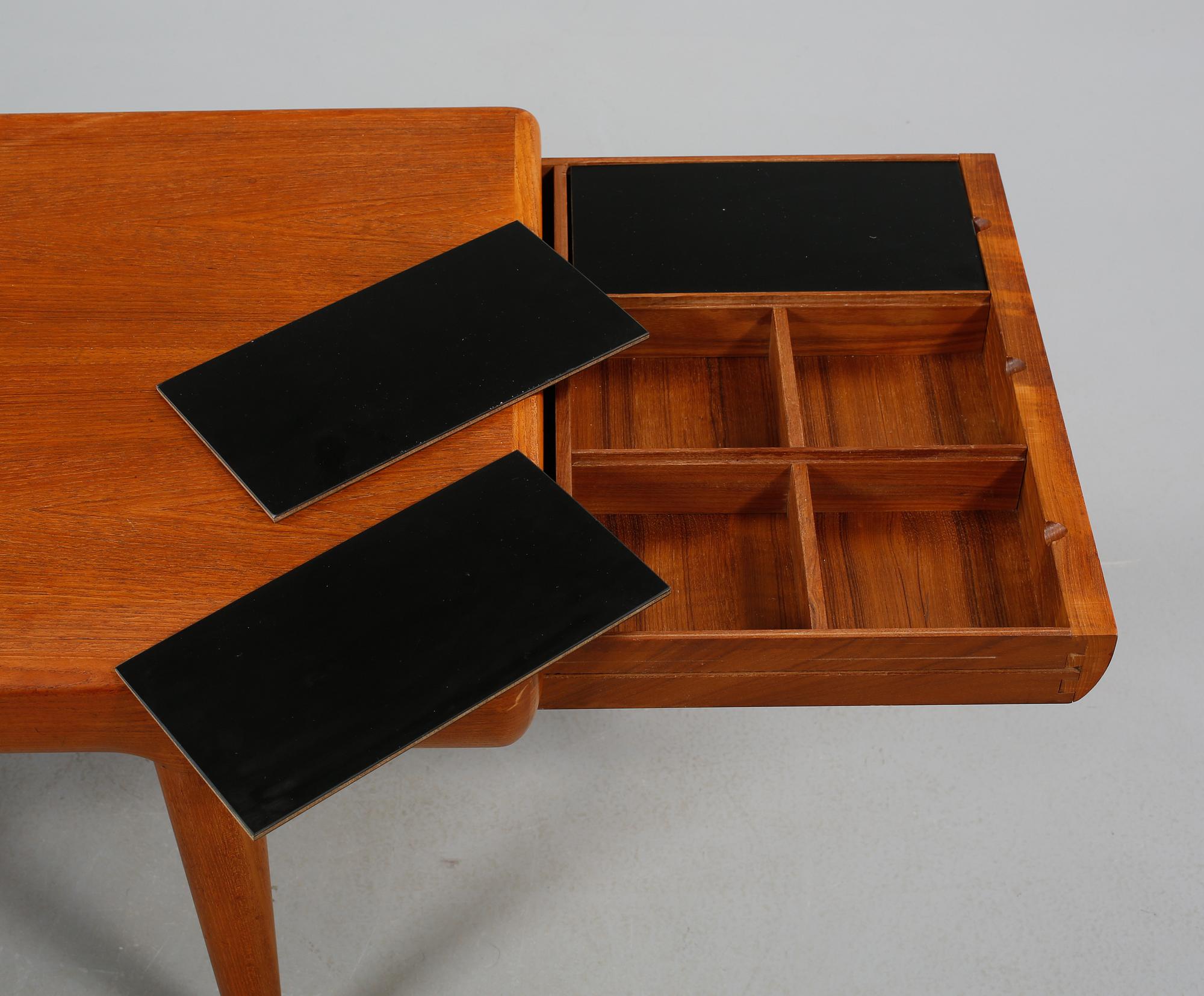 SOFFBORD, troligen Johannes Andersen, Silkeborg, 1900-talets tredje kvartal.