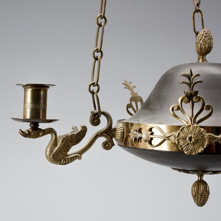 TAKAMPEL, empirestil, 1900-talets början. Höjd ca 60 cm.