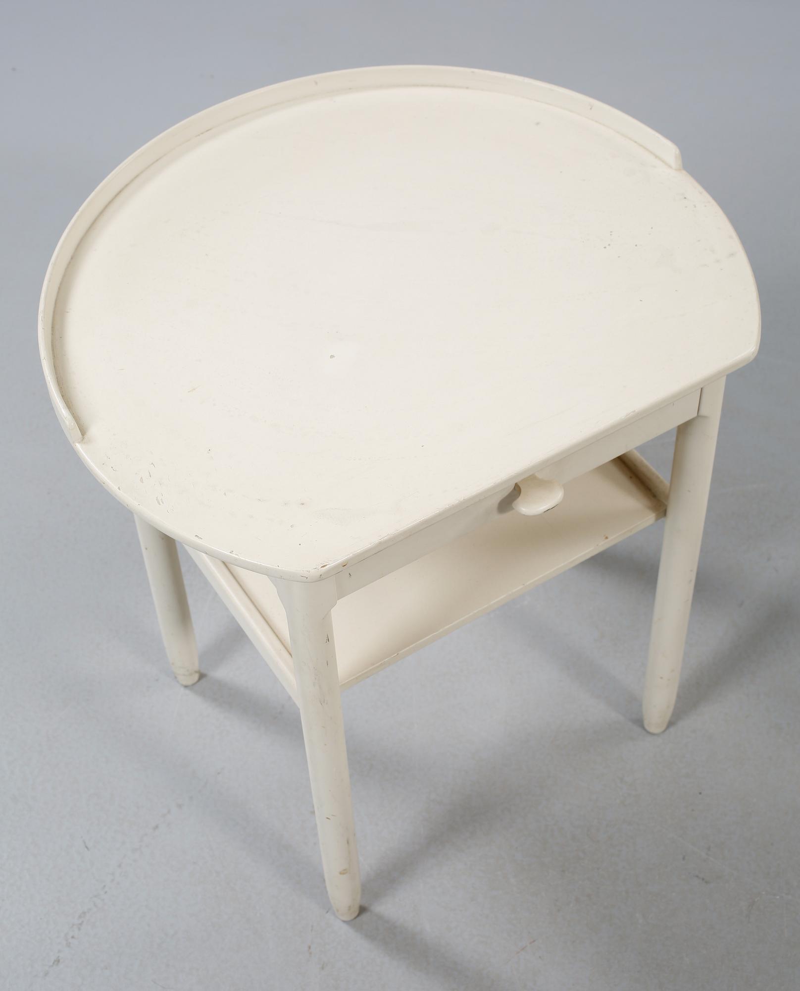 SÄNGBORD, ett par, Sven Engström & Gunnar Myrstrand, Bodafors, 1960-tal.