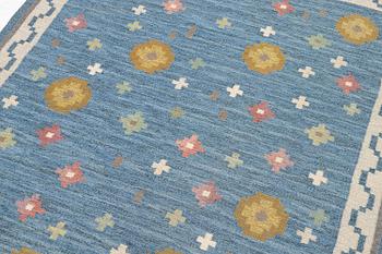 Anna-Greta Sjöqvist, a 'Blomsteräng' carpet, flat weave, c. 240 x 170 cm, signed AGS.