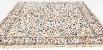 Matta, Täbris, Antik/Semiantik. 364 x 281 cm.