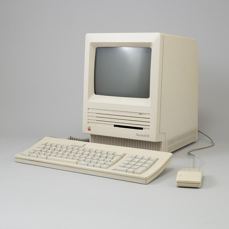 An Apple computer Macintosh SE, model M5011, Apple Computer Inc. USA, 1980s.