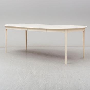 A 'Talavid' dining table by Carl Malmsten, Waggeryds Möbelfabrik.