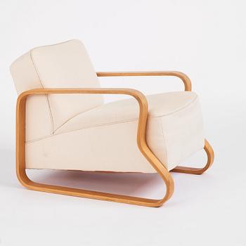 Alvar Aalto, 'Padded Paimio model 44' easy chair, Huonekalu-ja Rakennustyötehdas Oy or Artek, Finland circa 1934-35.