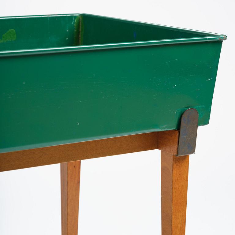 Josef Frank, a rare flower table with green lacquered box model "B 2084", Firma Svenskt Tenn, Sweden, 1950-60s.