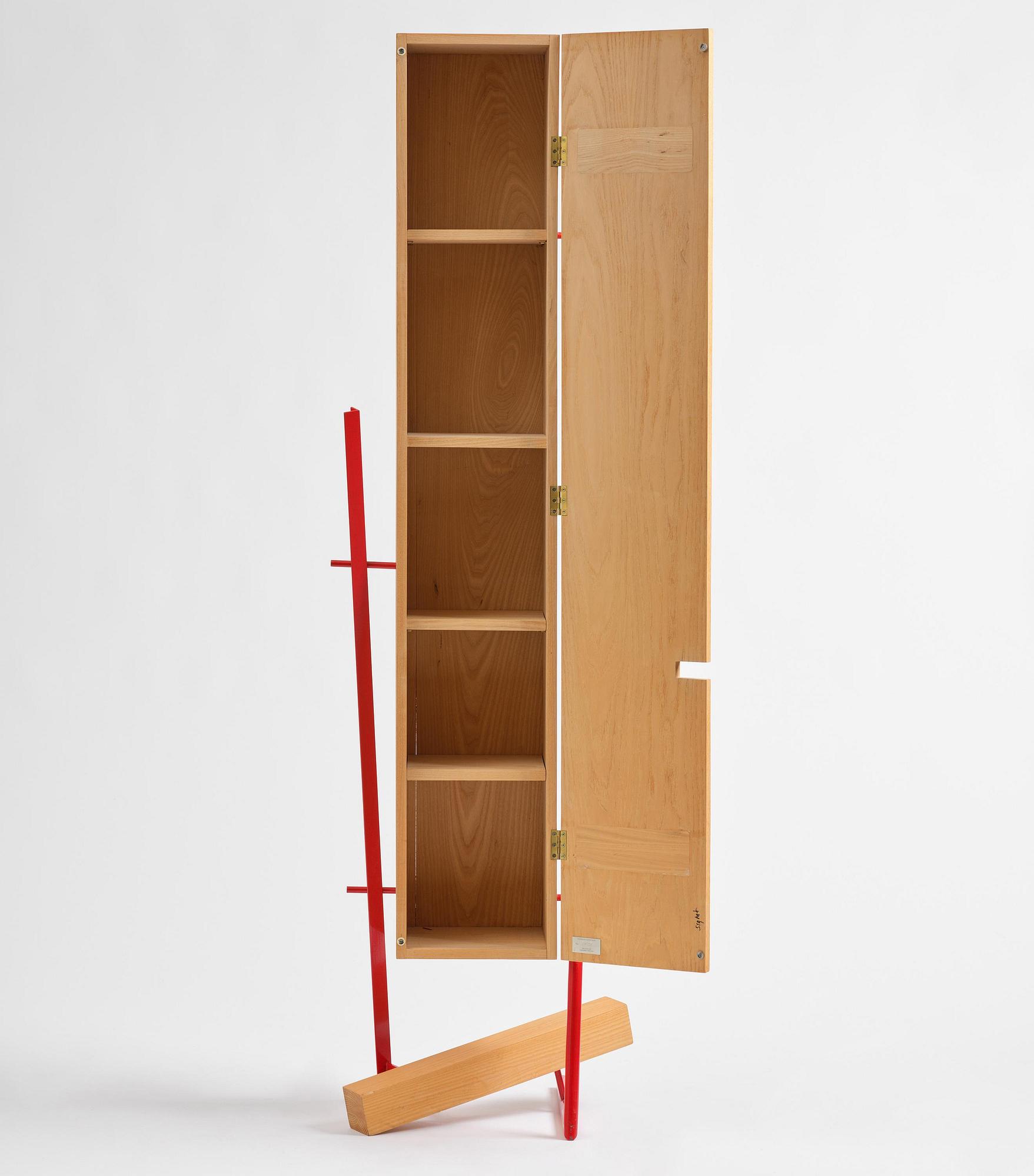 Sigurdur Gustafsson, a “Twist” cabinet, Källemo, Värnamo, 2002.