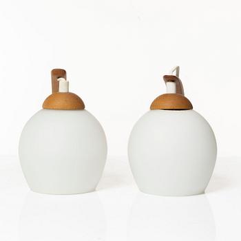 Uno & Östen Kristiansson, vägglampor, för Luxus, 1900-talets andra hälft.