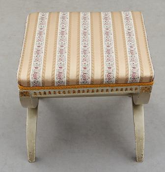 TABURETT, gustaviansk stil, 1800-talets andra hälft.