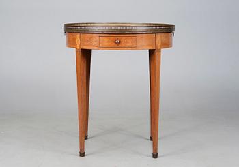 BORD, gustaviansk stil, 1900-talets början.
