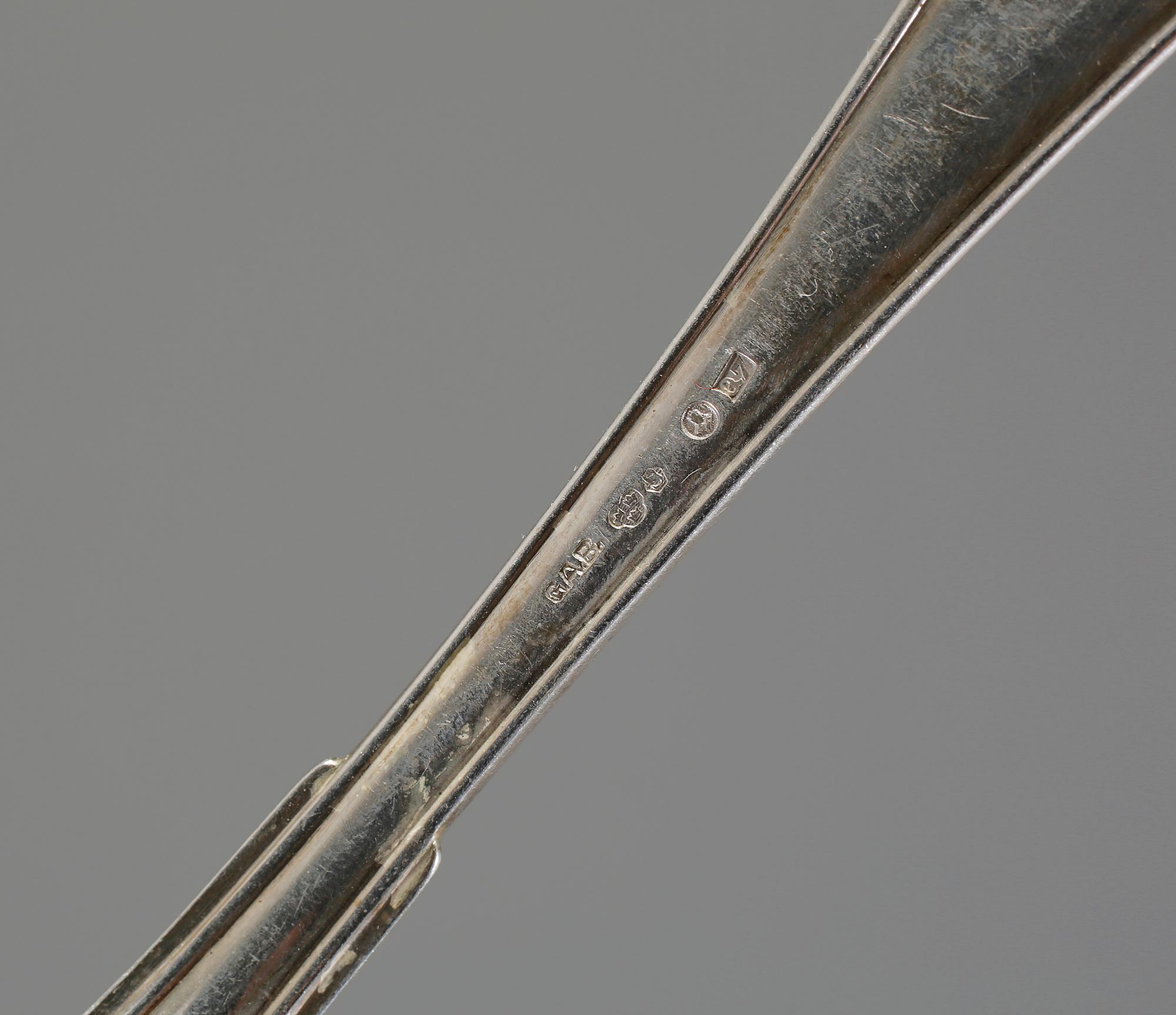 PARTI SILVER, 19 delar, bl a GAB, Stockholm, 1900-tal, vikt 319 gram.