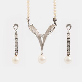 Necklace and earrings, a pair, cultured pearls, white gold, and brilliant- and octagon-cut diamonds.