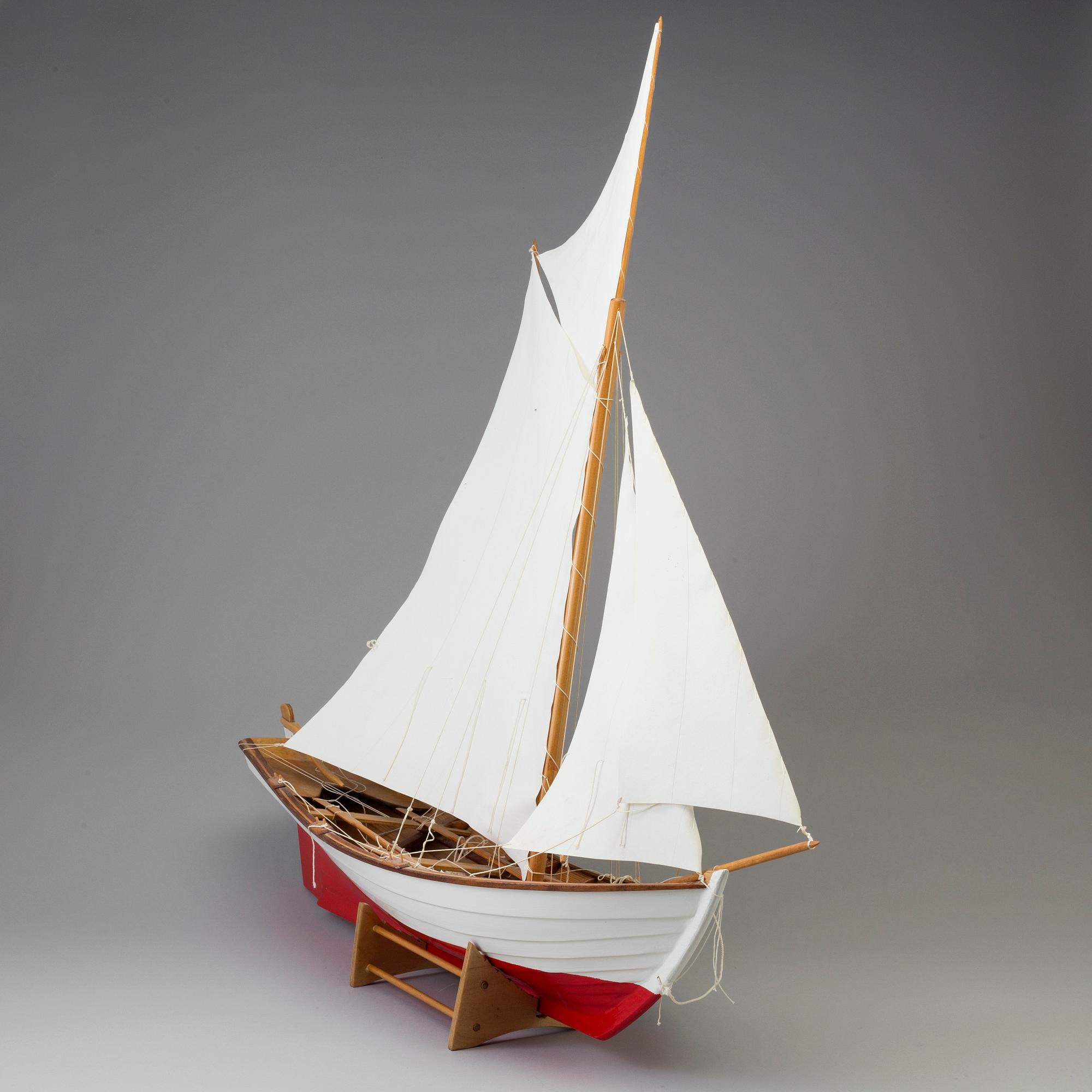 AXEL GLIMBERG, modellbåt, "Vrakeka", byggår 1989.