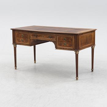 A mahogany writing desk, Directoire style, around 1900.