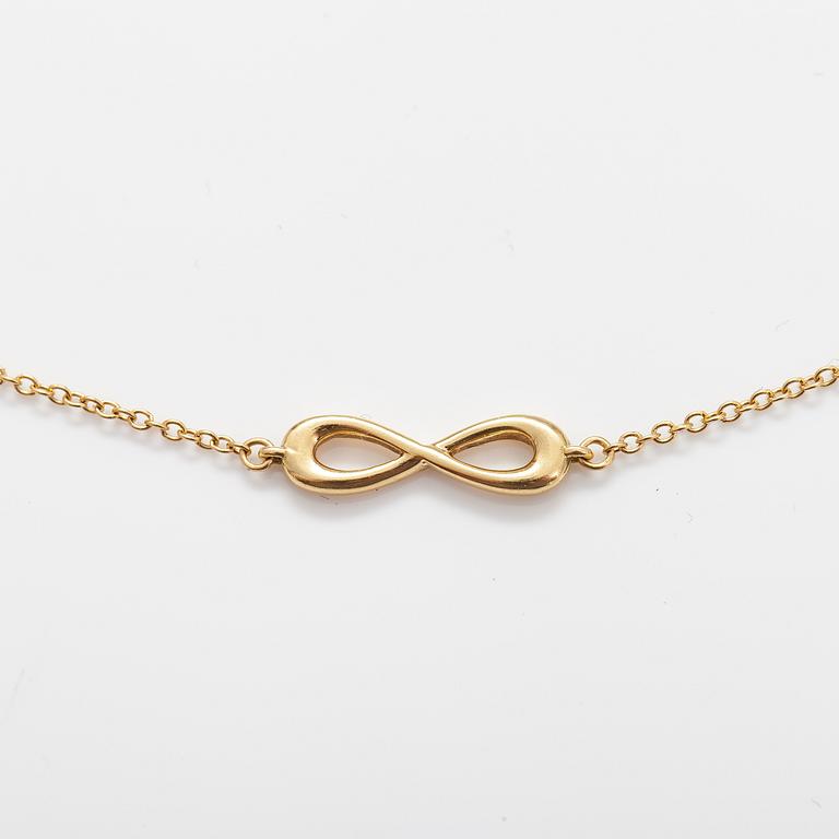 TIFFANY & CO, An 18K gold necklace, marked Tiffany & co.