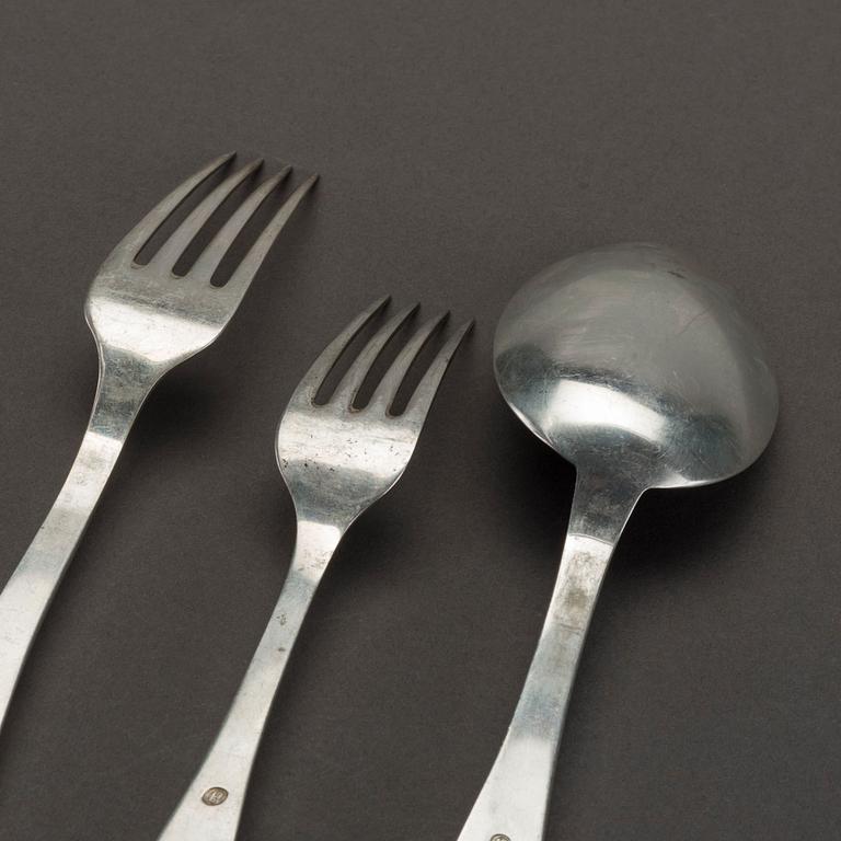 A 36-PIECE SILVER CUTLERY SERVICE COPENHAGEN DENMARK.