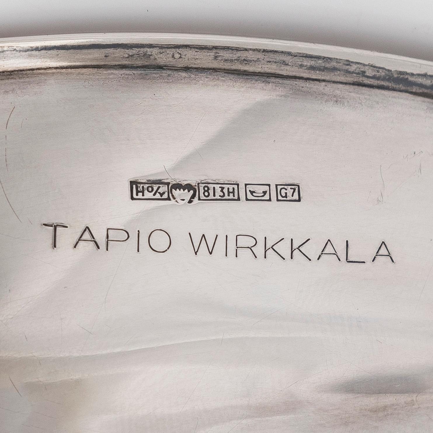 Tapio Wirkkala,  kulho, hopeaa, Hopeatehdas Oy, Helsinki 1960.